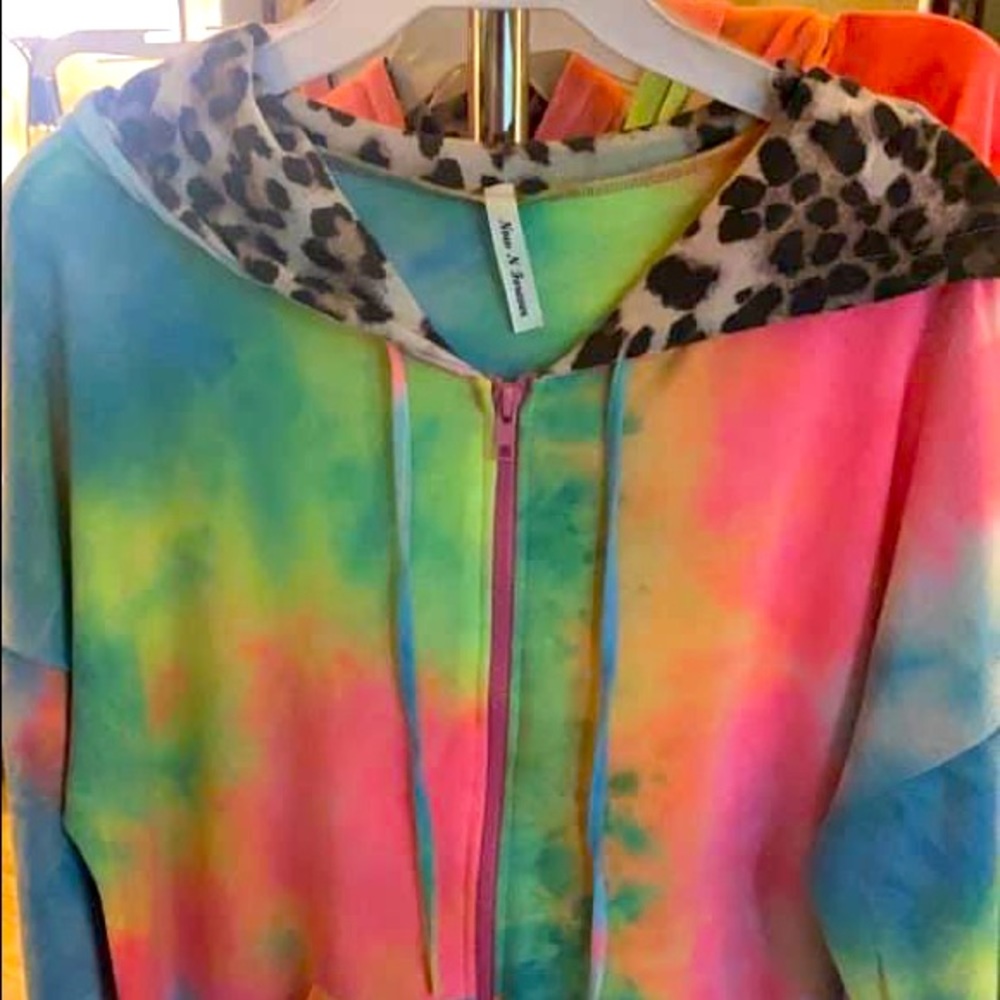 Lightweight Tie dye zip up with leopard trim